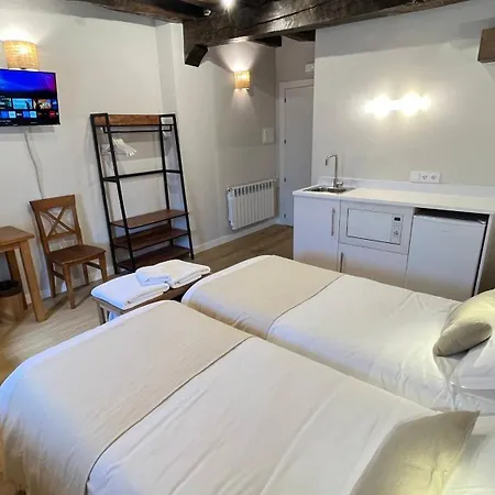 Y El Retiro Del Oso Landsted *