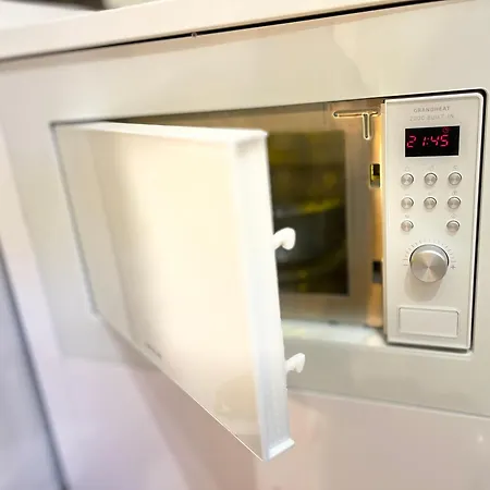 Y El Retiro Del Oso * Verdena