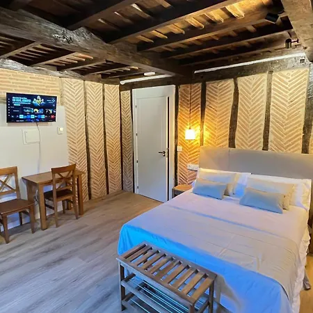 Landsted Y El Retiro Del Oso Verdena